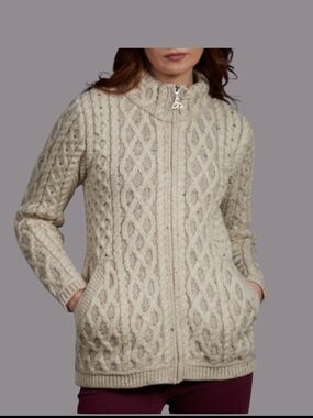 Irish Cable Knit Traditional Zip Cardigan with Front Pockets In Merino Wool